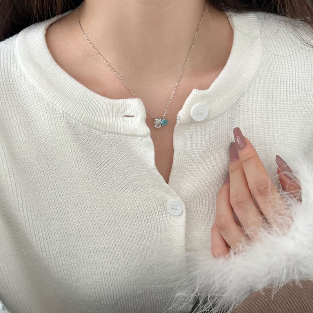 [Clover Jewelery]Dazzling Square & Heart Shape Necklace