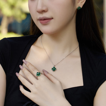 [Clover Jewelery]Heart-Shaped Four-Leaf Clover Bead Necklace