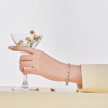 [Clover Jewelery]Dazzling Radiant Multi Cut Daily Bracelet