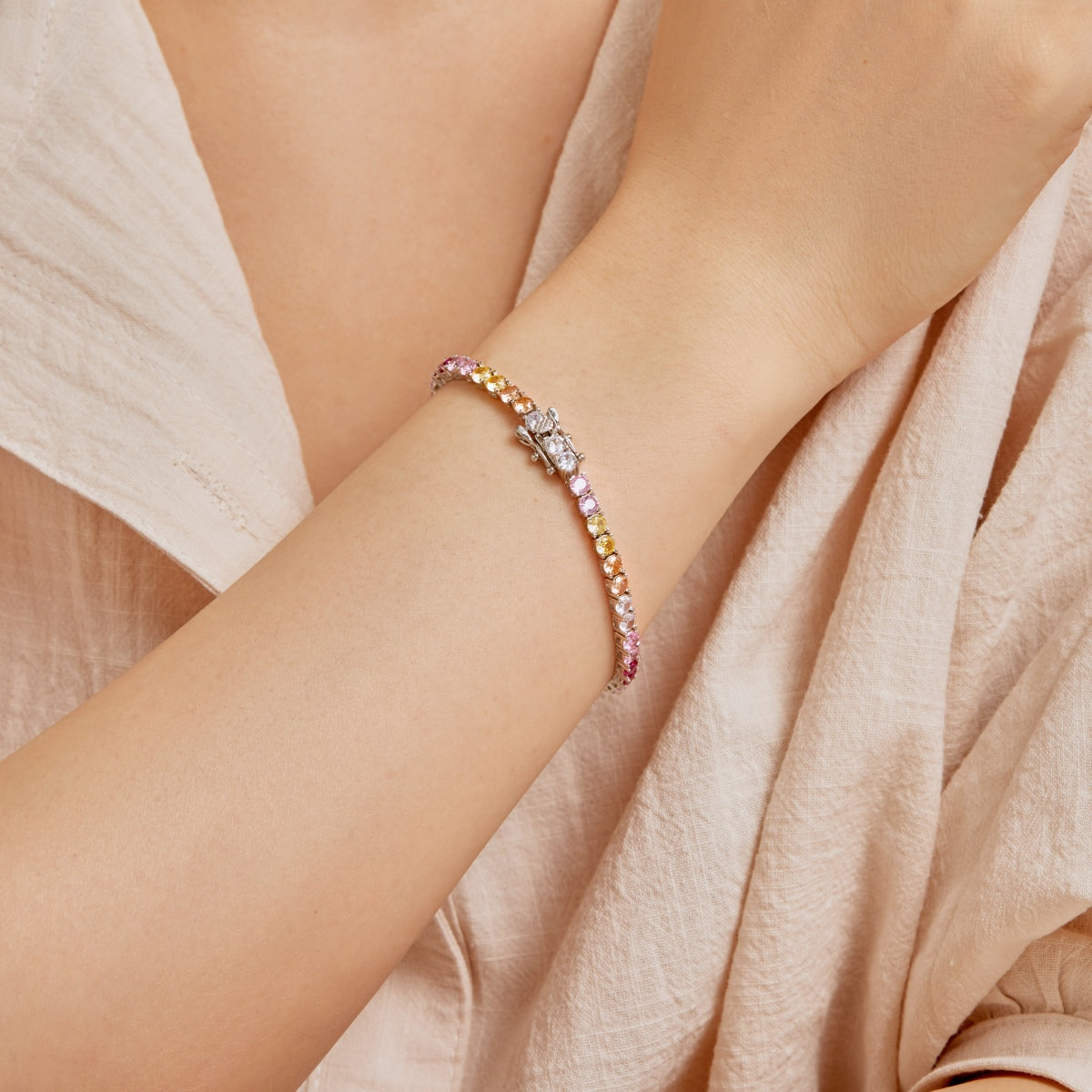 [Clover Jewelery]Radiant Colorful Round Cut Tennis Bracelet
