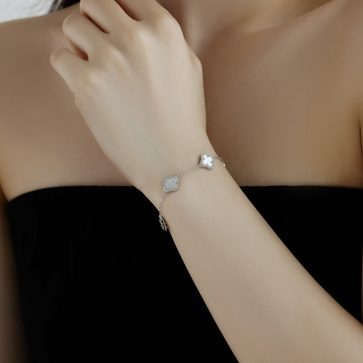 [Clover Jewelery]Four-Leaf Clover Exquisite Bracelet