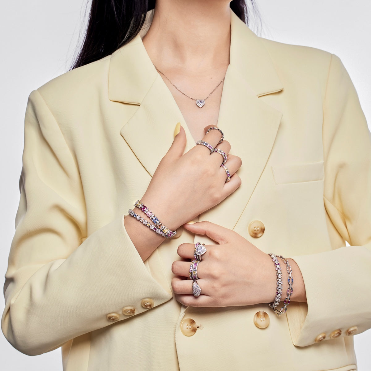 [Clover Jewelery]Splashy Ornate Emerald Cut Cocktail Ring