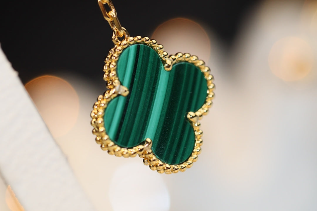 [Clover Jewelery]CLOVER EARRINGS GOLD MALACHITE DIAMOND 3 MOTIF