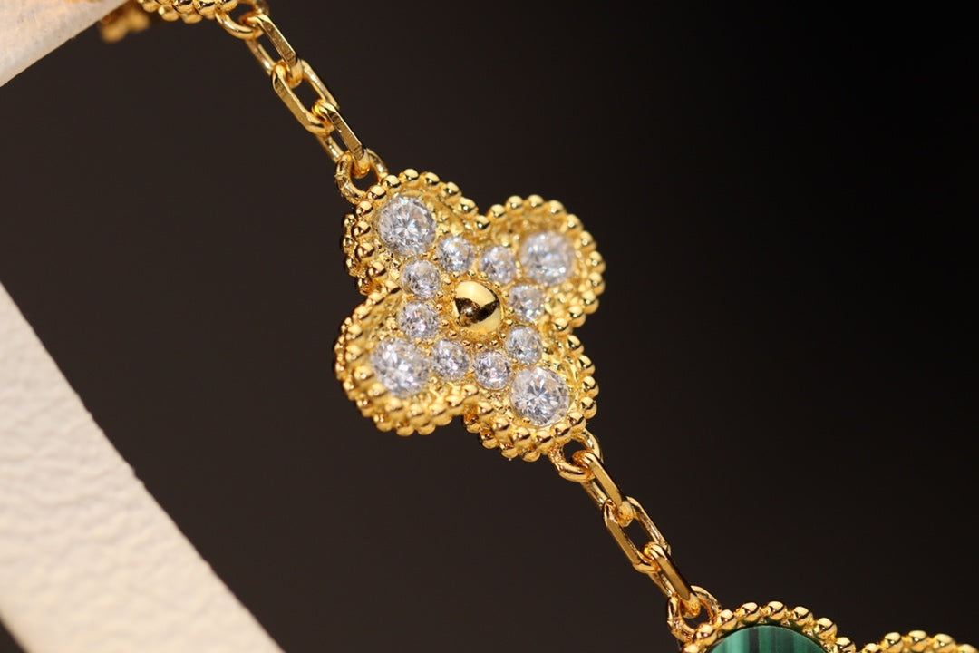 [Clover Jewelery]CLOVER EARRINGS GOLD MALACHITE DIAMOND 3 MOTIF