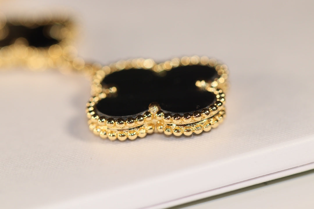 [Clover Jewelry]CLOVER EARRINGS GOLD ONYX MOP 3 MOTIF