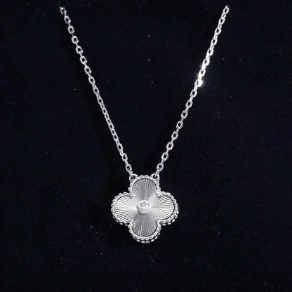 [Clover Jewelery]CLOVER  15MM DIAMOND LASER NECKLACE SILVER