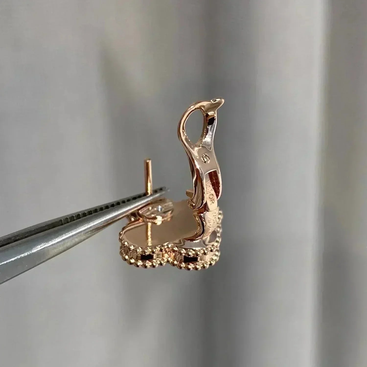 [Clover Jewelry]CLOVER MEDIUM 1 MOTIFS  PINK MOP DIAMOND EARRINGS