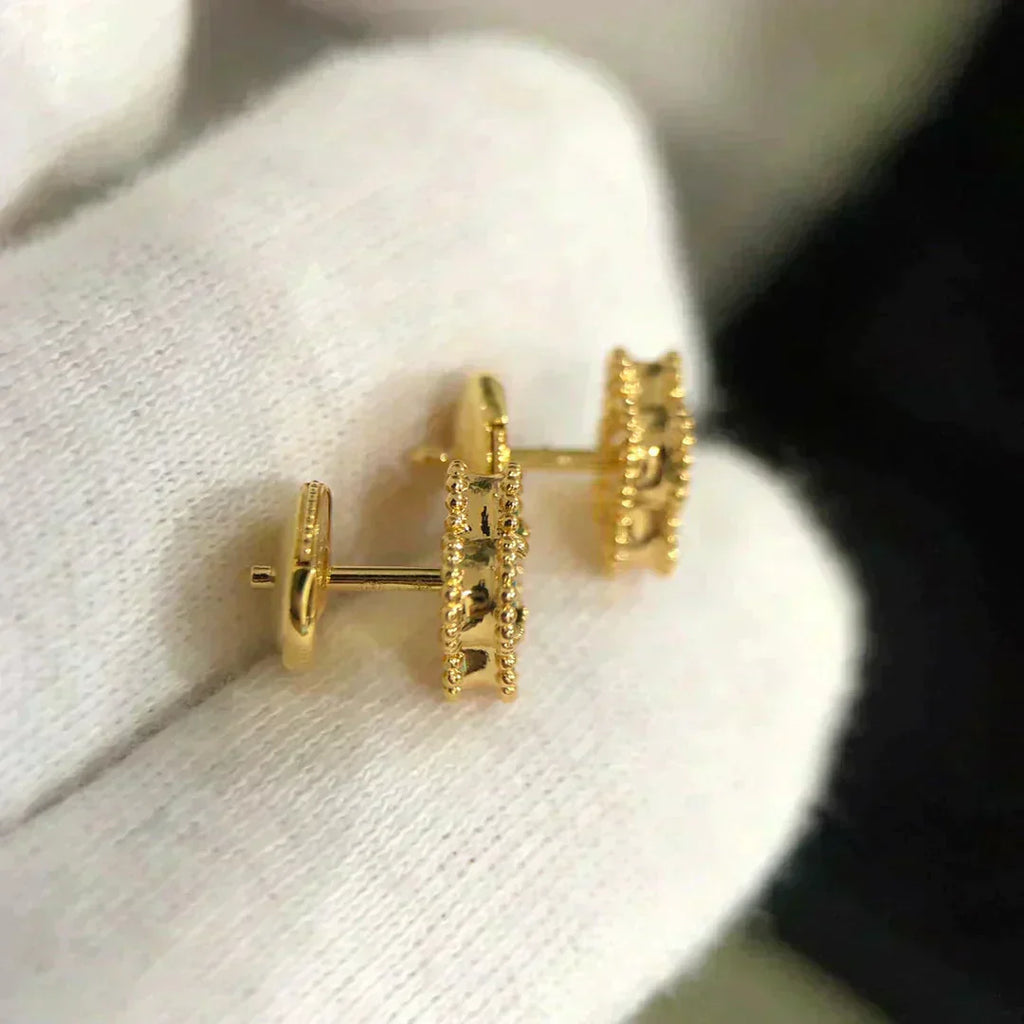 [クローバー・ジュエリー]クローバー ミニ 9.5MM マラカイト イヤリング