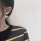 [Clover Jewelry]クローバースウィートホワイトマザーオブパールピアス