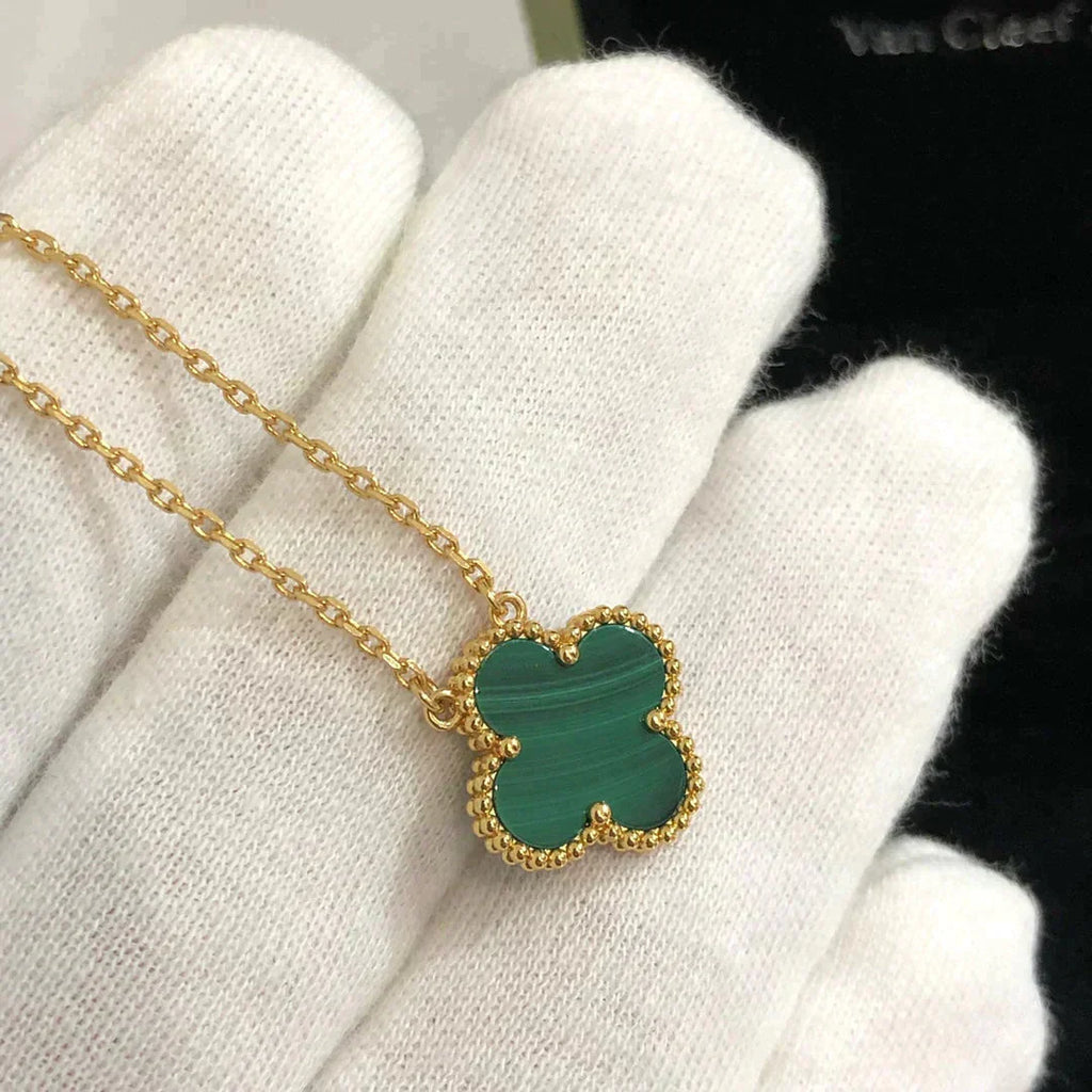 [Clover Jewelry]クローバー 15MM マラカイト シングル フラワー ネックレス