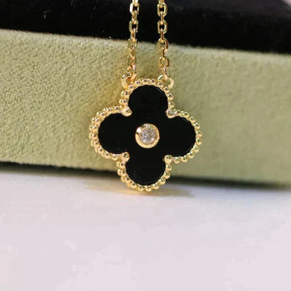 [Clover Jewelery]CLOVER 15MM DIAMOND ONYX NECKLACE