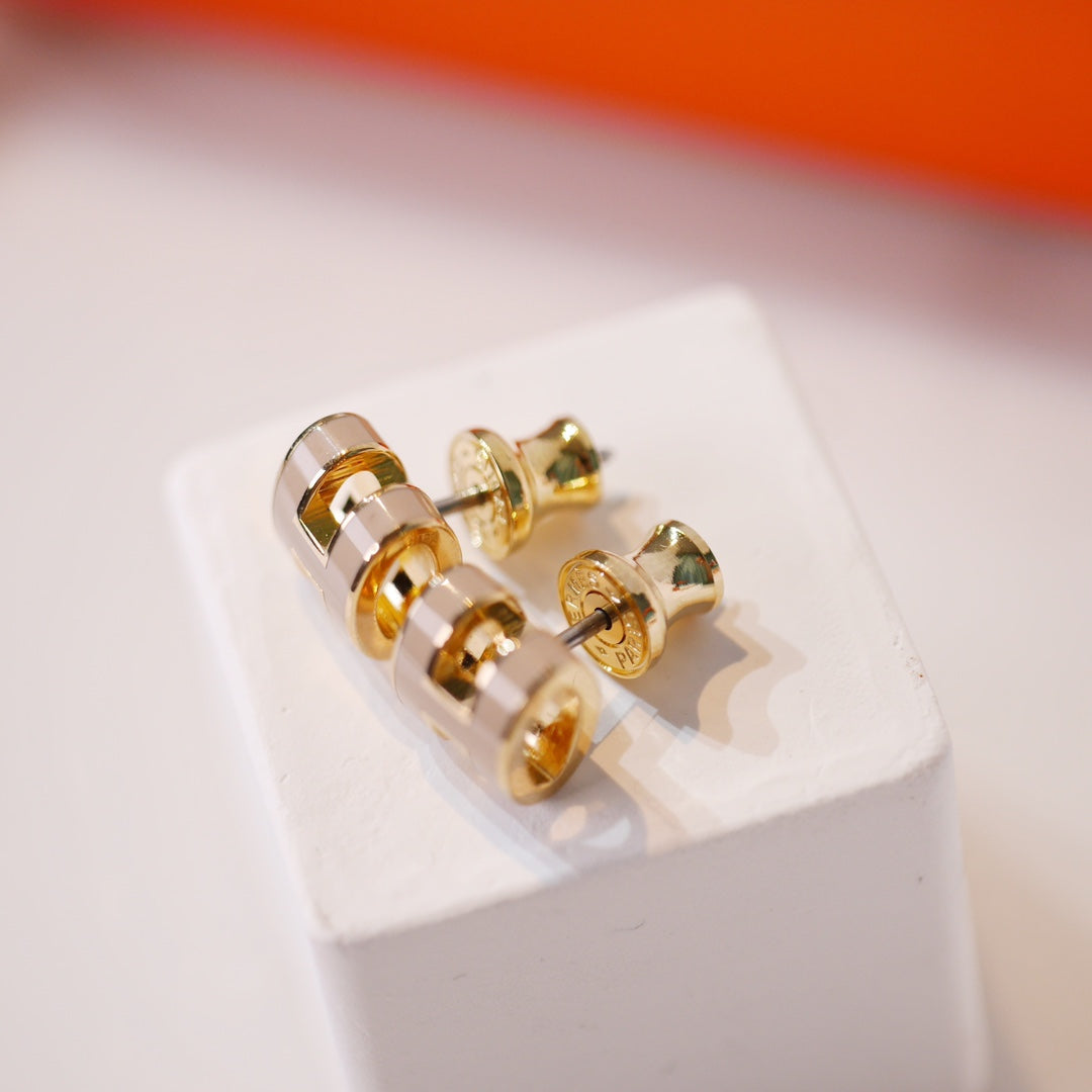 [Clover Jewelry]MINI POP H GOLD EARRINGS GREY