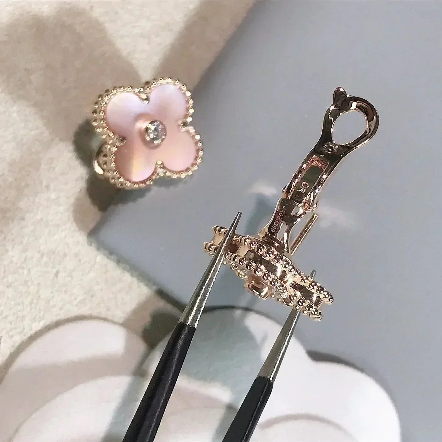 [Clover Jewelry]CLOVER MEDIUM 1 MOTIV PINK MOP DIAMANT OHRRINGE