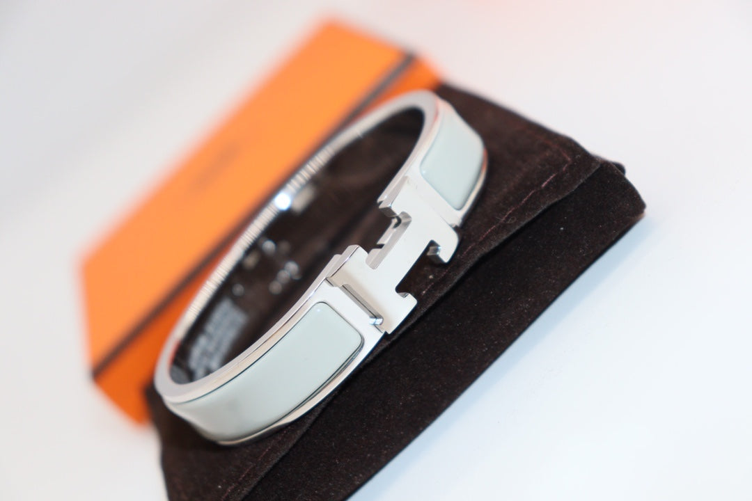 [Clover Jewelry]H LIGHT BLUE BRACELET
