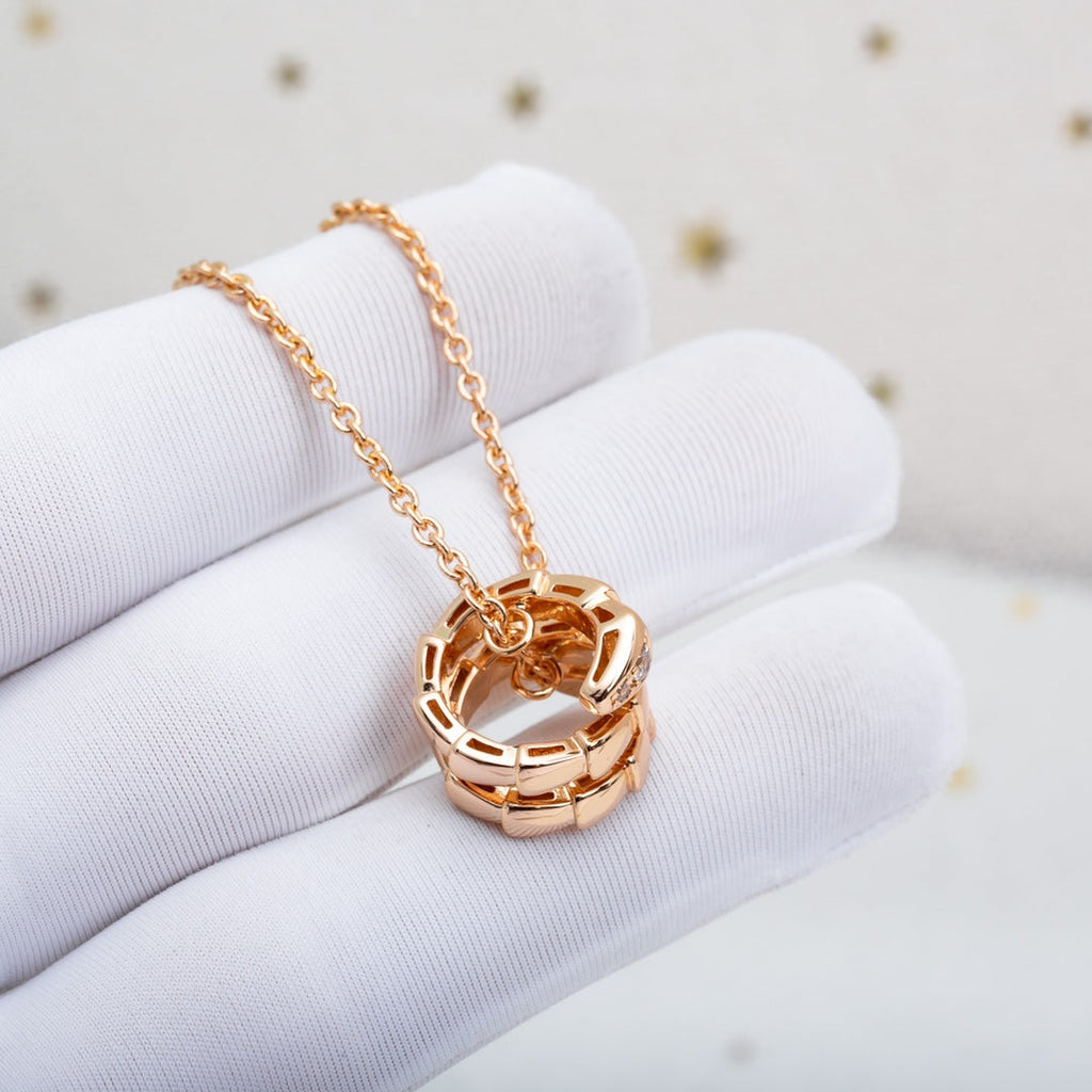 [Clover Jewelry]セルペンティ ピンクゴールド ネックレス ダイヤモンド