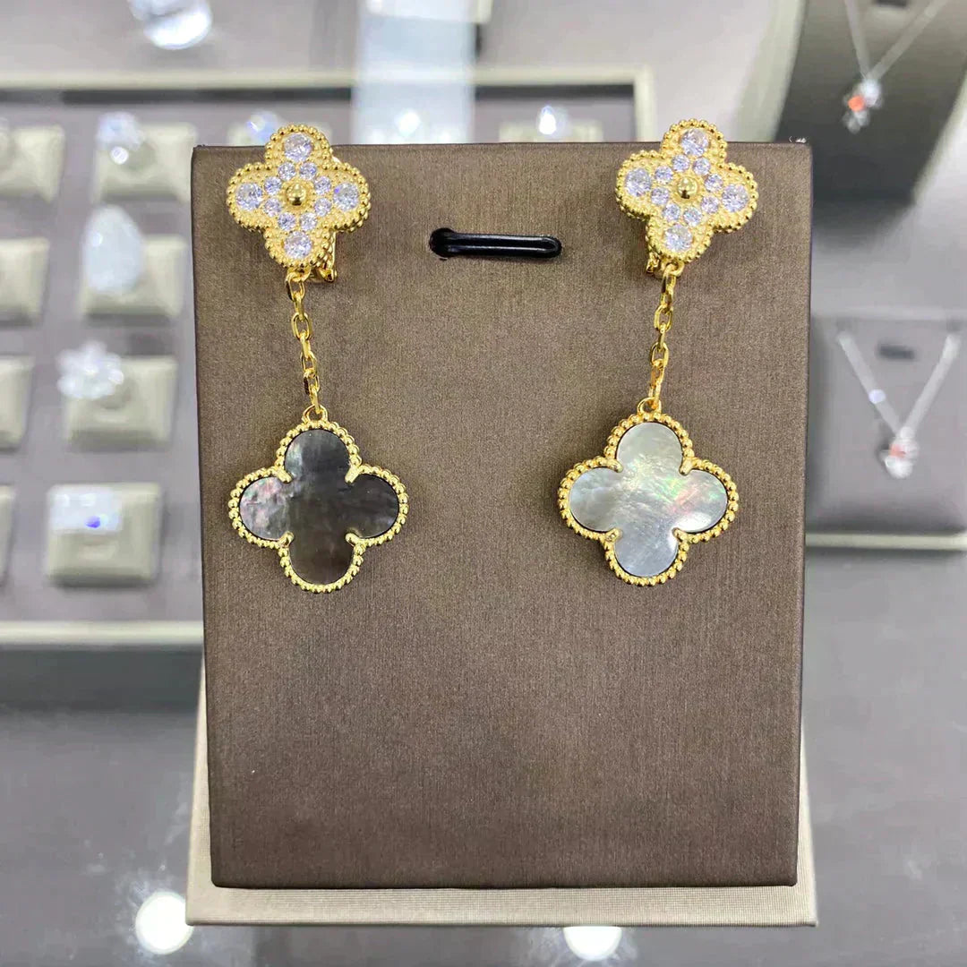 [Clover Jewelery]CLOVER  2 MOTIFS  DIAMOND  EARRINGS (MULTIPLE CHOICESç´