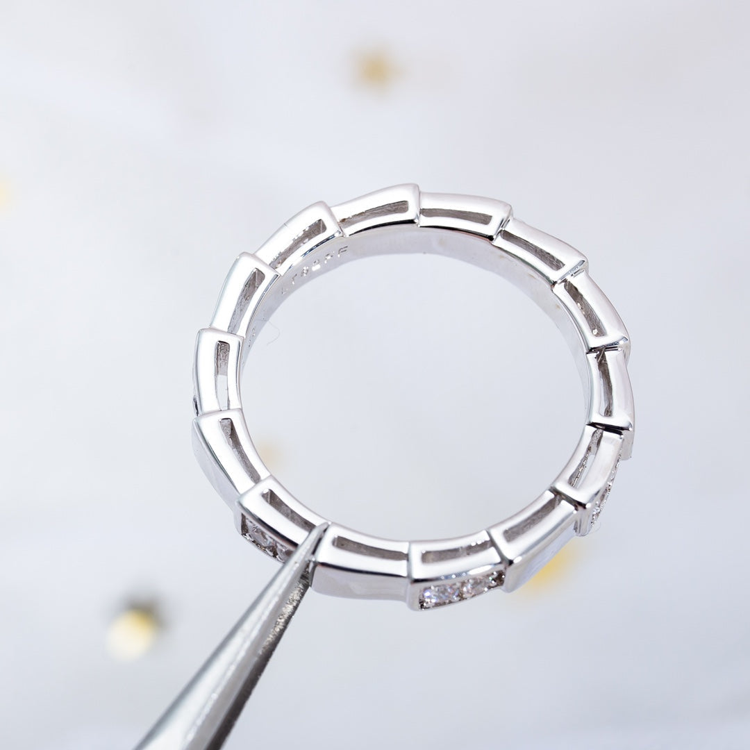 [クローバー・ジュエリー]セルペンティリング シルバー 3MM