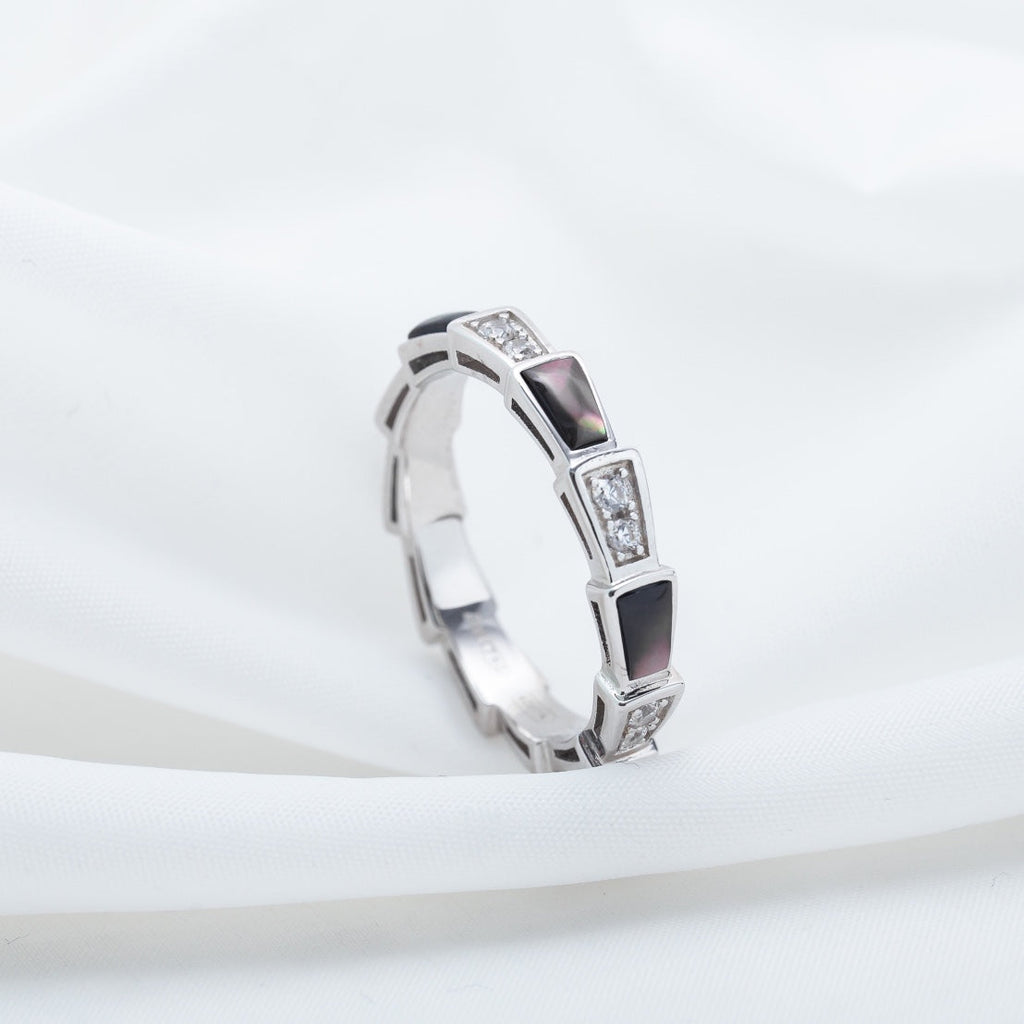 [Clover Jewelry]セルペンティ リング シルバー ダイヤモンド ブラックマザーオブパール 3MM