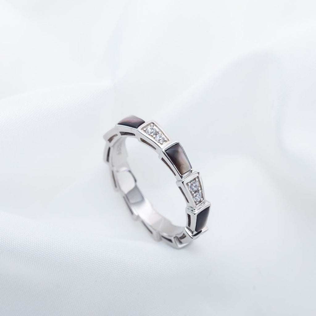 [Clover Jewelry]セルペンティ リング シルバー ダイヤモンド ブラックマザーオブパール 3MM