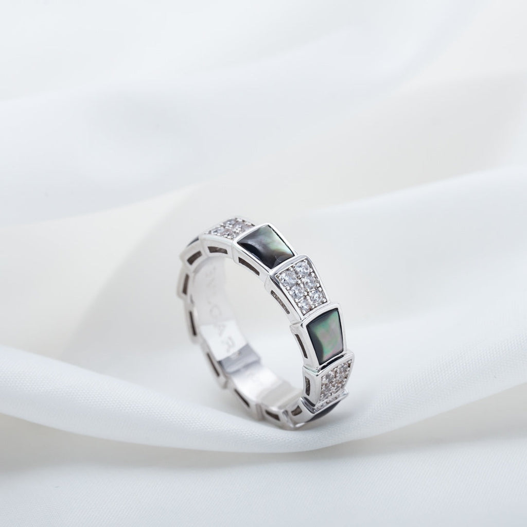 [Clover Jewelry]セルペンティ リング シルバー ダイヤモンド 黒蝶貝 4MM