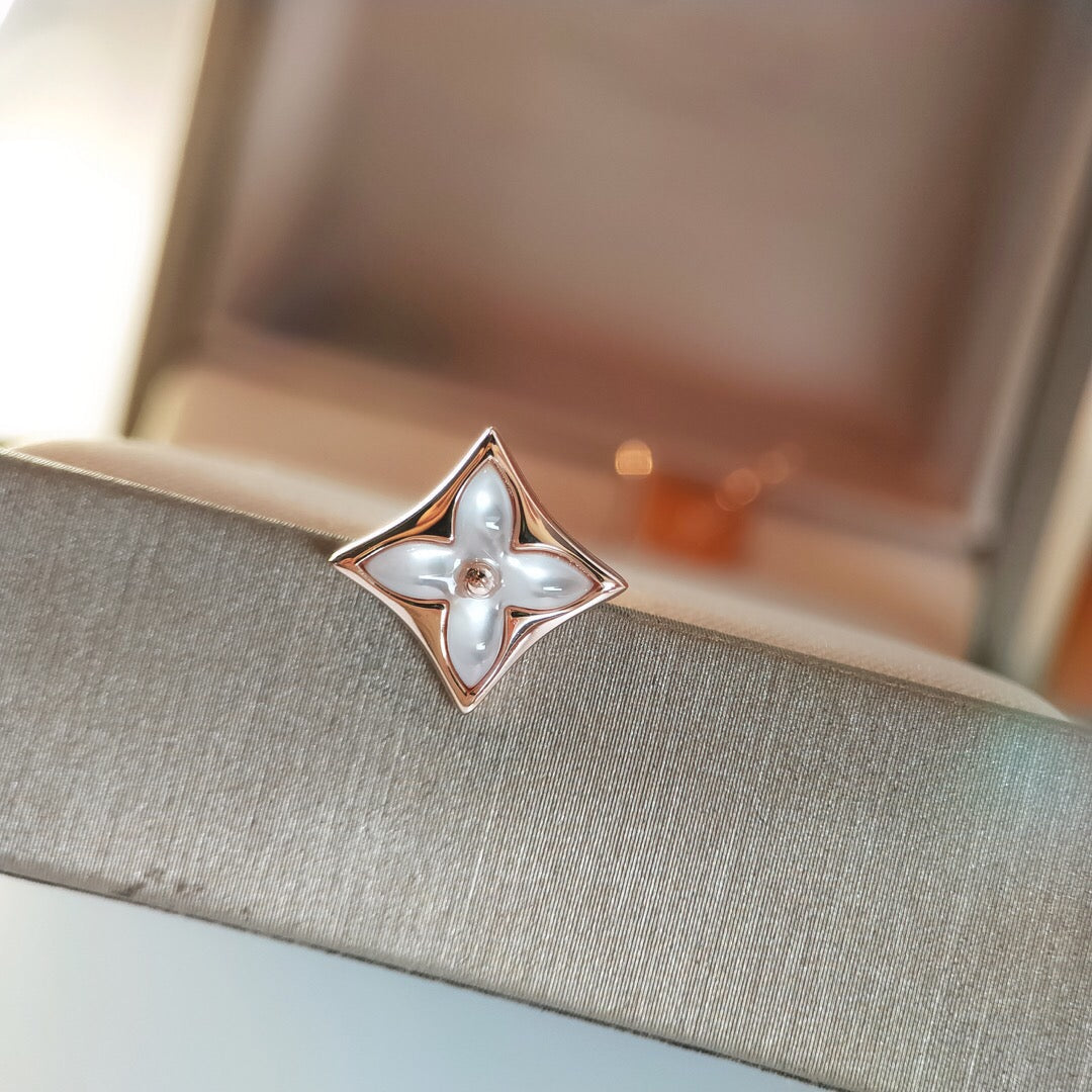 [Clover Jewelery]STAR MOP PINK GOLD EARRINGS