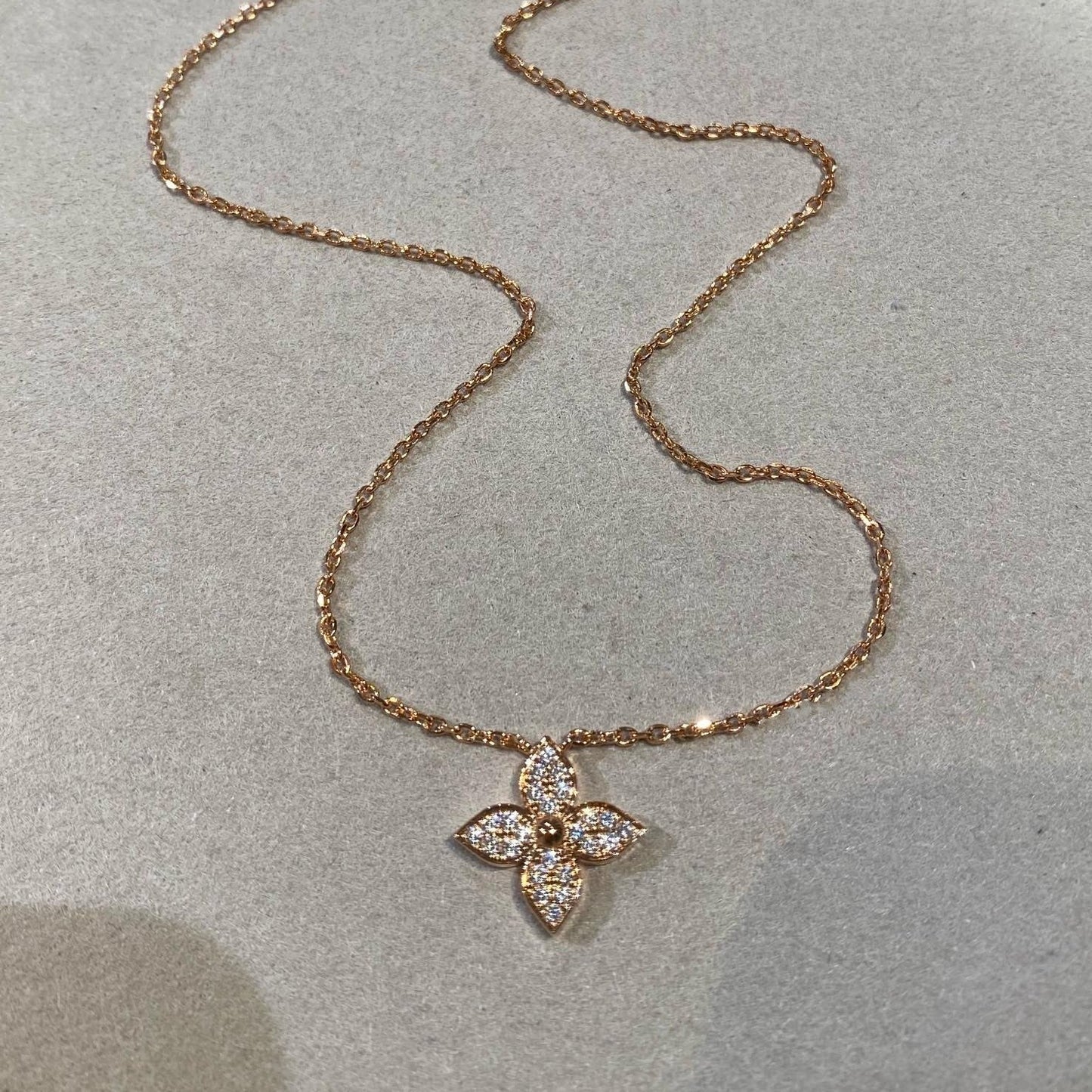 [Clover Jewelery]STAR DIAMOND NECKALCE