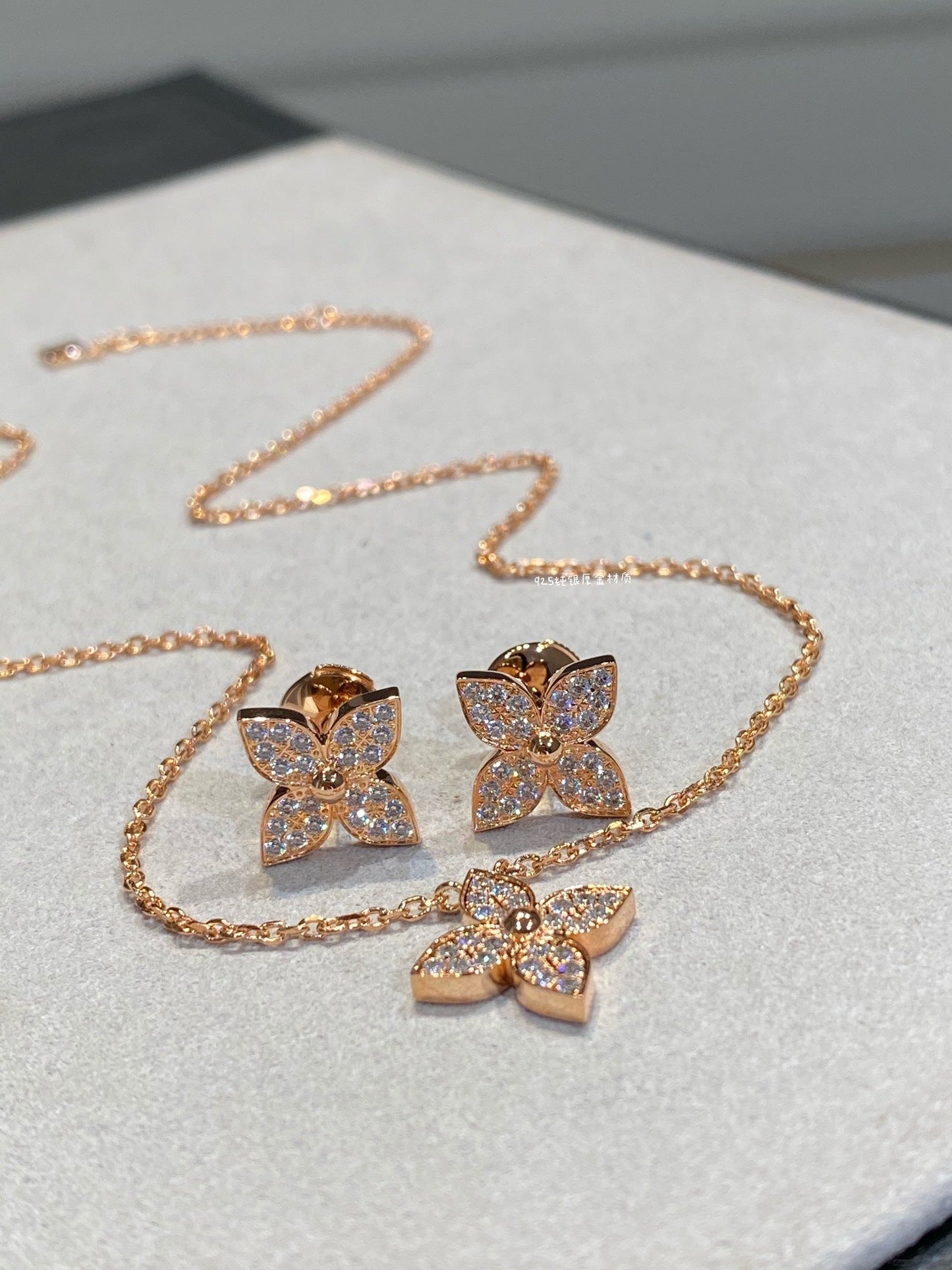 [Clover Jewelery]STAR DIAMOND NECKALCE