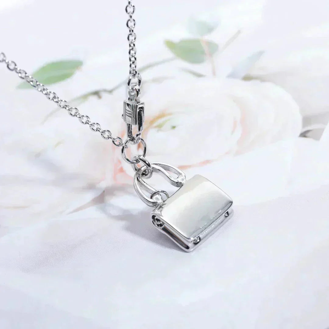 [Clover Jewelery]AMULETTE PEDANT SILVER NECKLACE