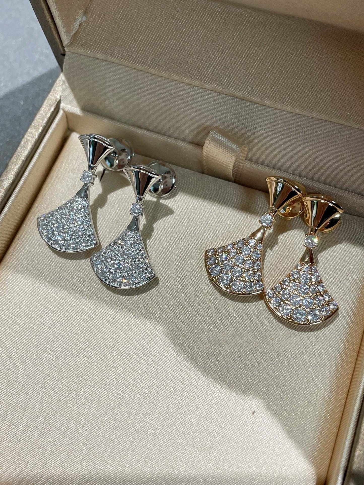 [Clover Jewelery]DREAM EARRINGS DIAMOND