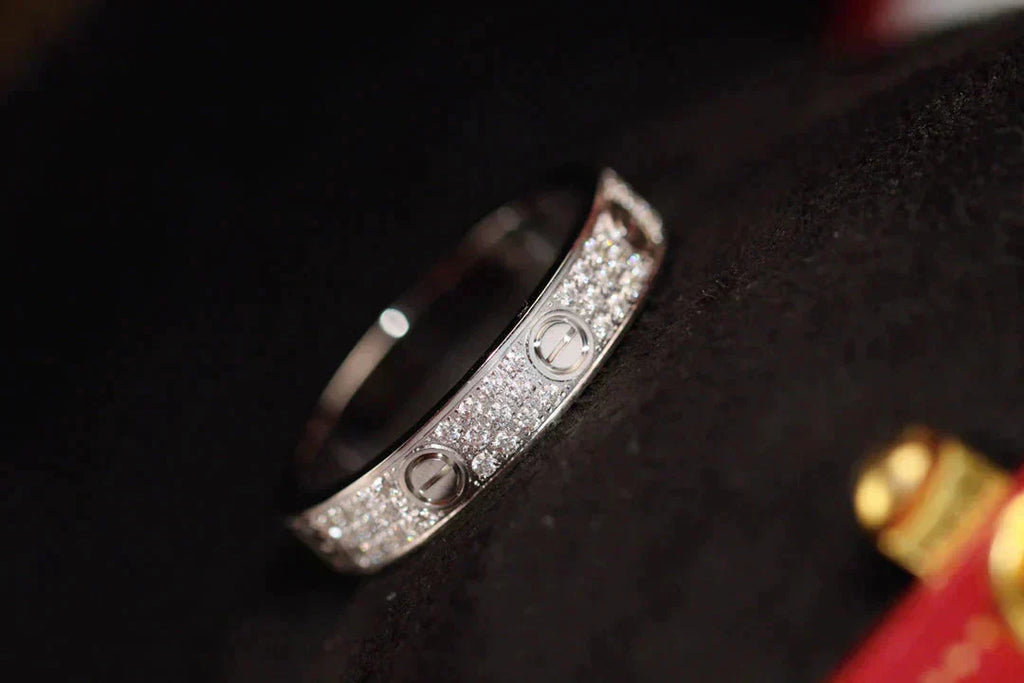 [Clover Jewelry]ラブ リング 3.6MM ダイヤモンド パヴェ
