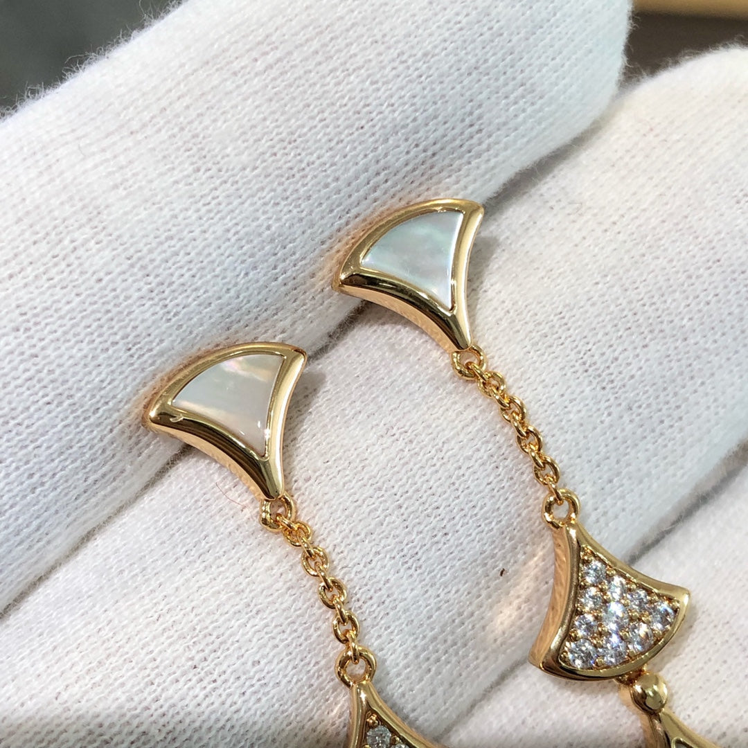 [Clover Jewelery]DREAM EARRINGS 3 MOTIFS DIAMOND MOP PINK GOLD