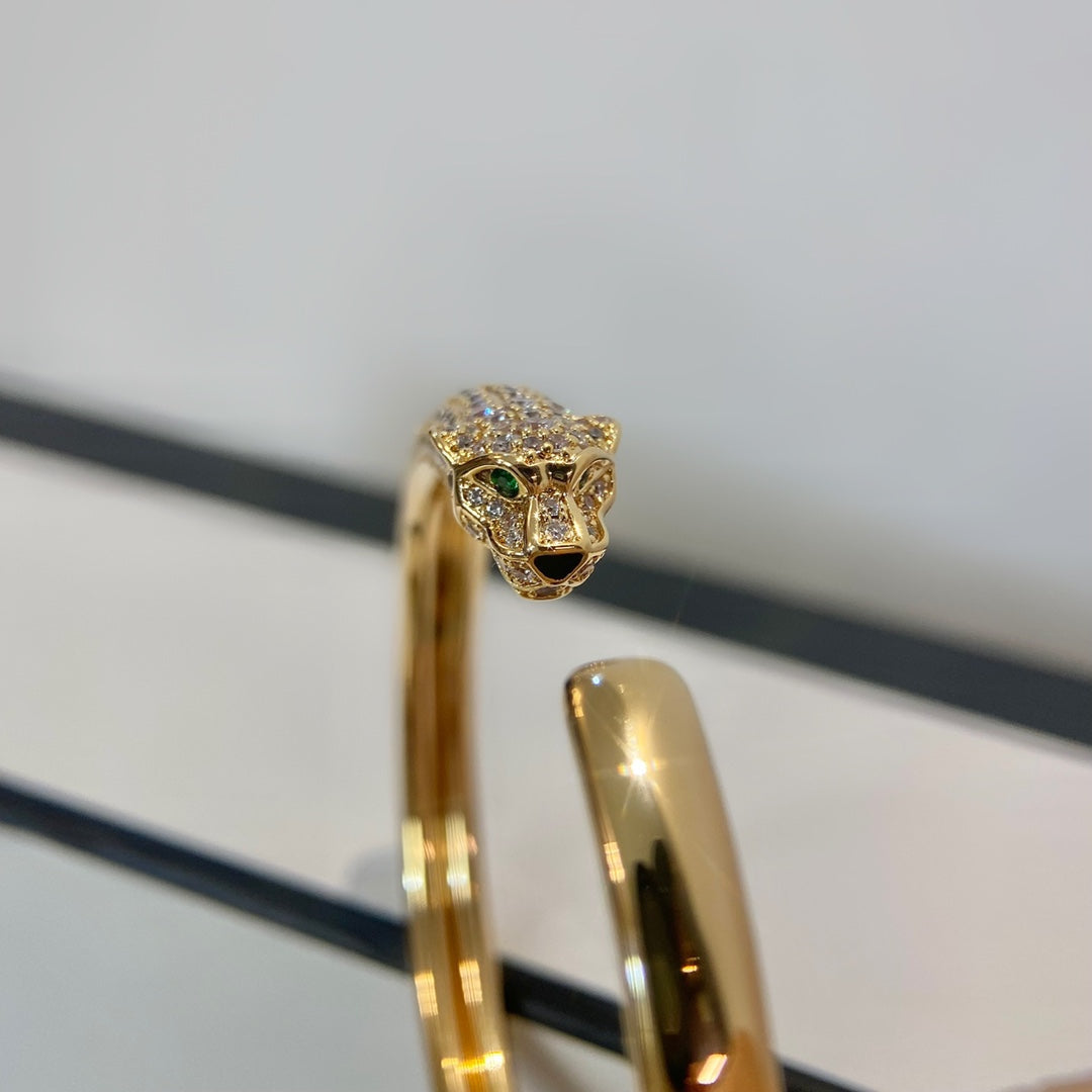 [Clover Jewelry]PANTHERE GOLD DIAMOND OPEN BRACELET