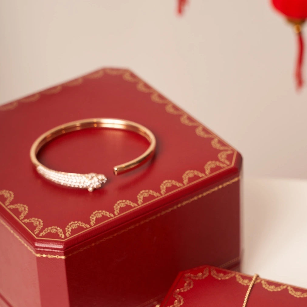 [Clover Jewelery]PANTHERE ROSE GOLD DIAMOND OPEN BRACELET