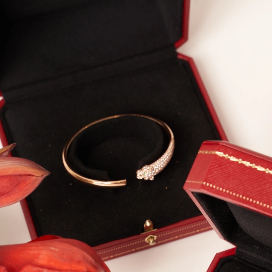 [Clover Jewelery]PANTHERE ROSE GOLD DIAMOND OPEN BRACELET