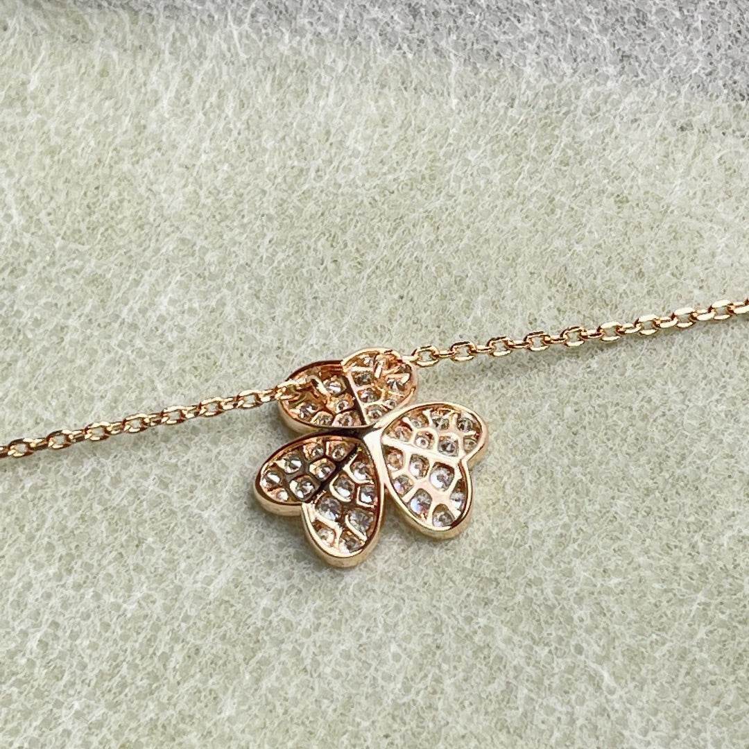 [Kleeblatt Schmuck] BLUMEN DIAMANT HALSKETTE