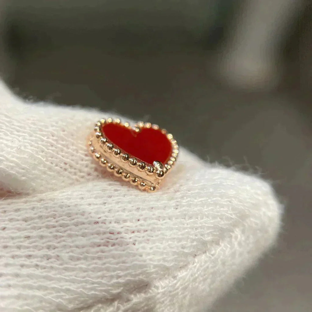 [Clover Jewelry]ハートカーネリアン スタッドピアス