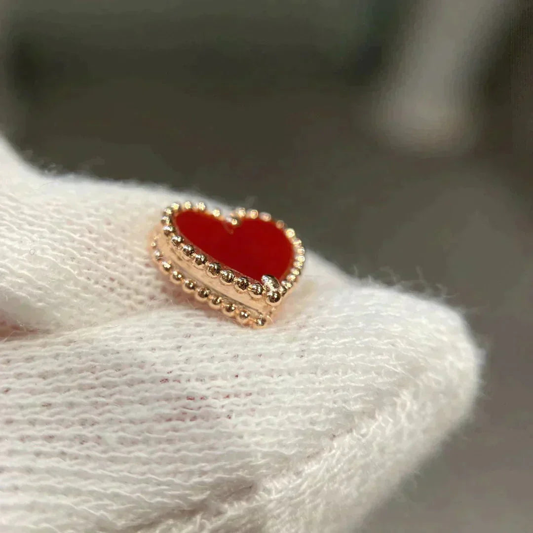 [Clover Jewelry]ハートカーネリアン スタッドピアス