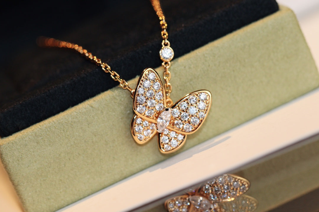 [Clover Jewelery]BUTTERFLY DIAMOND NECKLACE