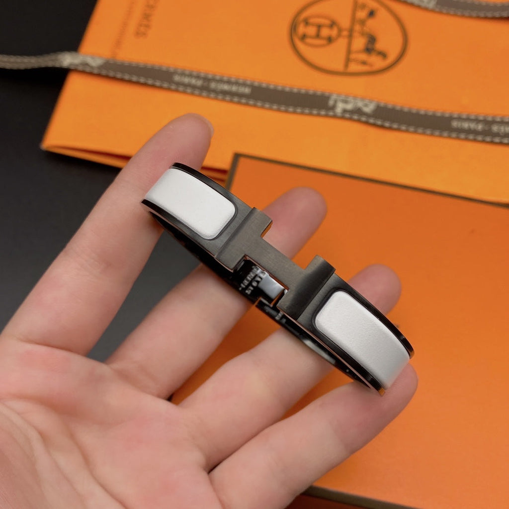[クローバージュエリー]H ブレスレット 12MM ブラックホワイトセラミック