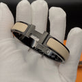 [Clover Jewelry]Hブレスレット 12MM ブラックベージュ セラミック