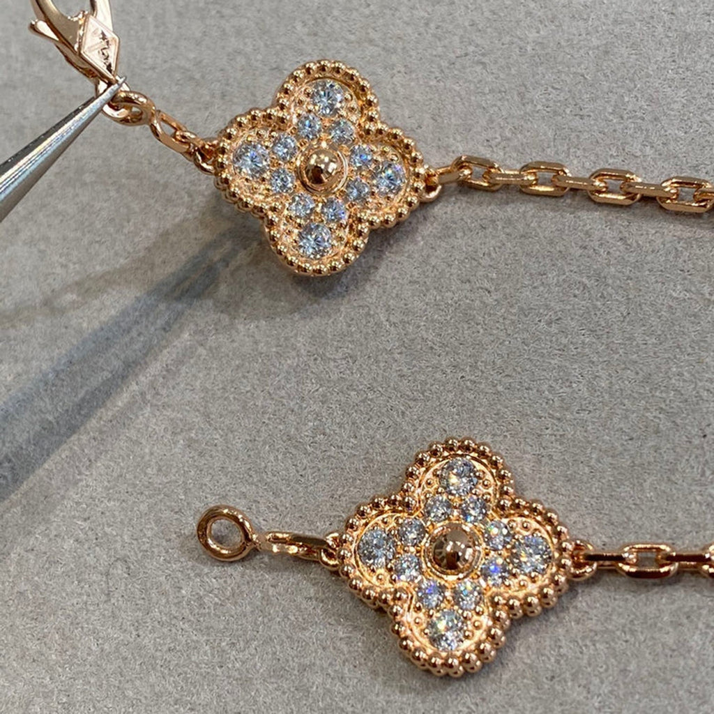 [Clover Jewelry]クローバー 5モチーフ フルダイヤブレスレット