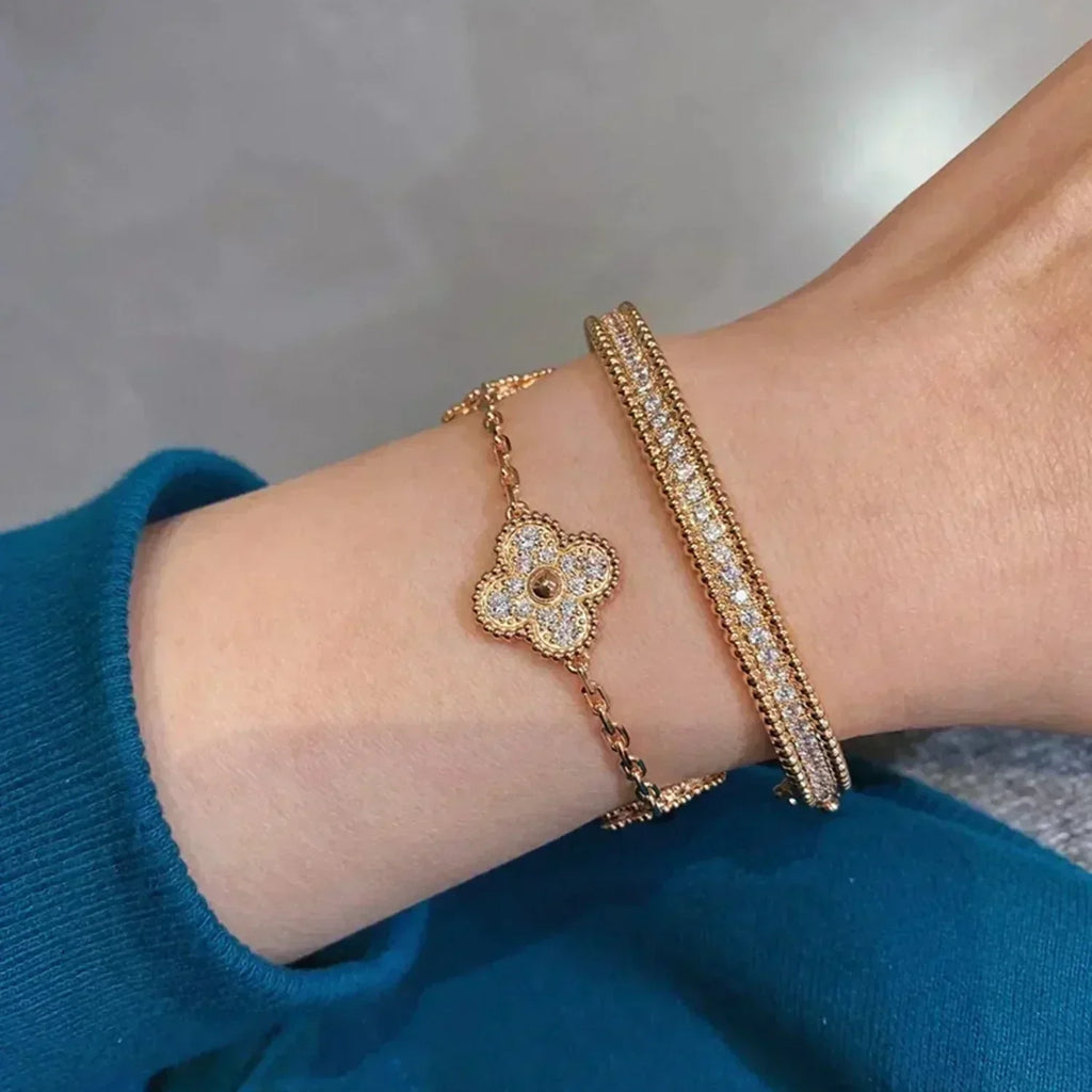 [Clover Jewelry]クローバー 5モチーフ フルダイヤブレスレット