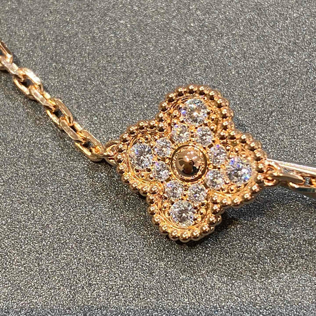 [Clover Jewelry]クローバー 5モチーフ フルダイヤブレスレット