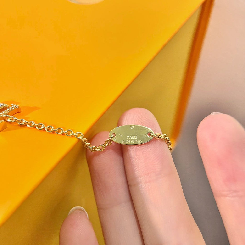 [Clover Jewelry]LOGO STAR MOTIF GOLD BRACELET