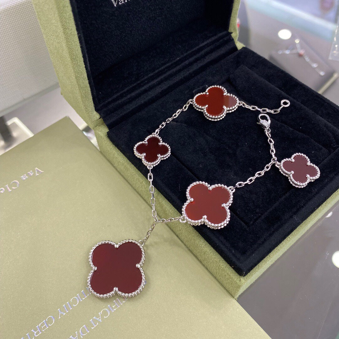 [Clover Jewelry]CLOVER 5 MOTIFS SIVLER CARNELIAN BRACELET