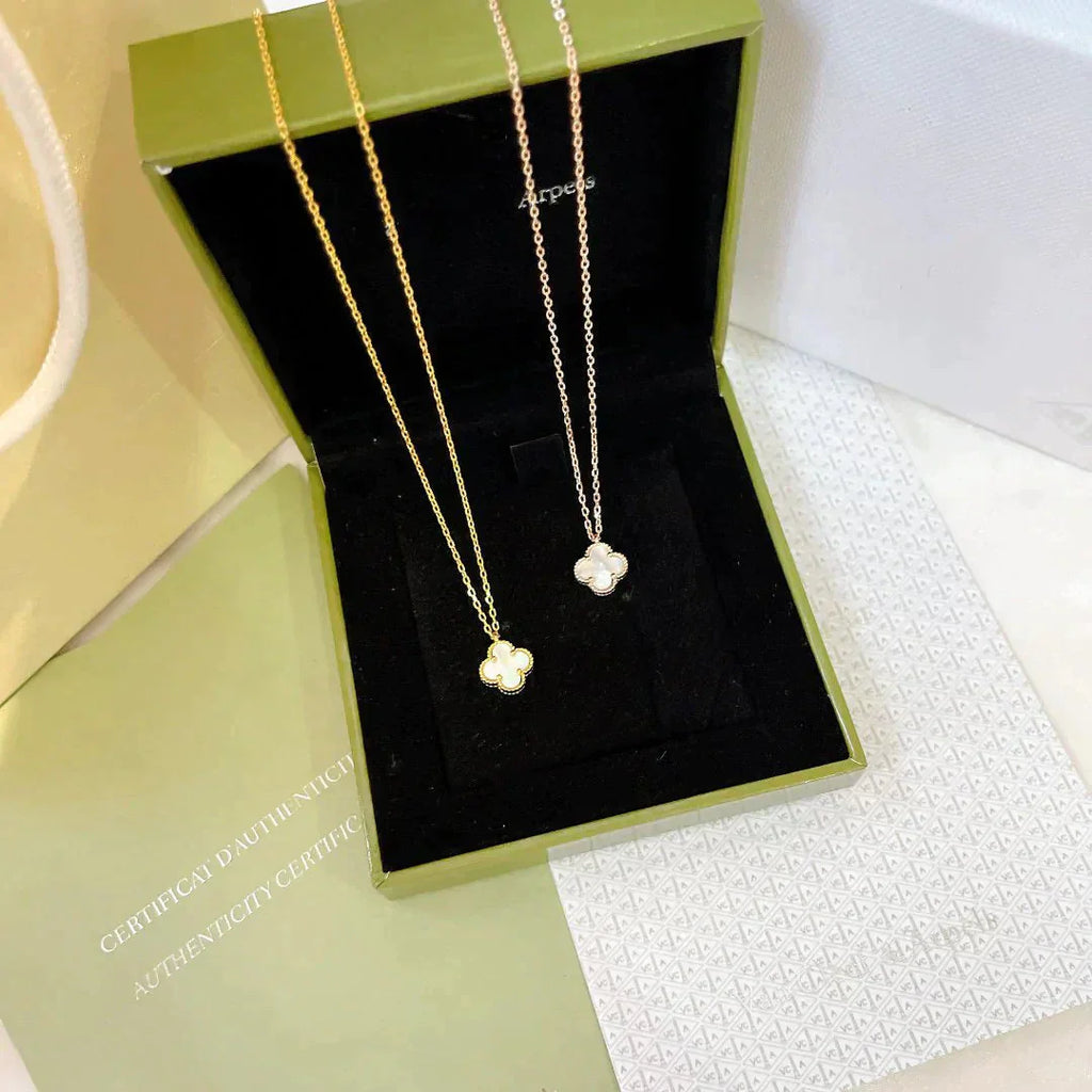 [Clover Jewelry]クローバーミニ 9.5mm 白蝶貝 ネックレス