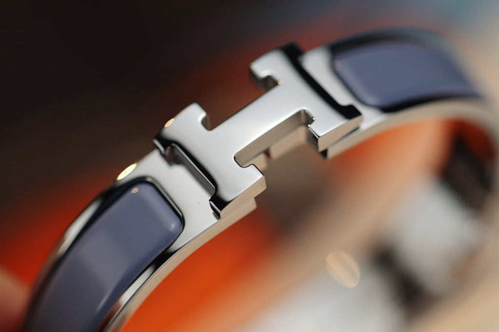 [クローバー・ジュエリー]Hブレスレット 12MM ブルーグレー