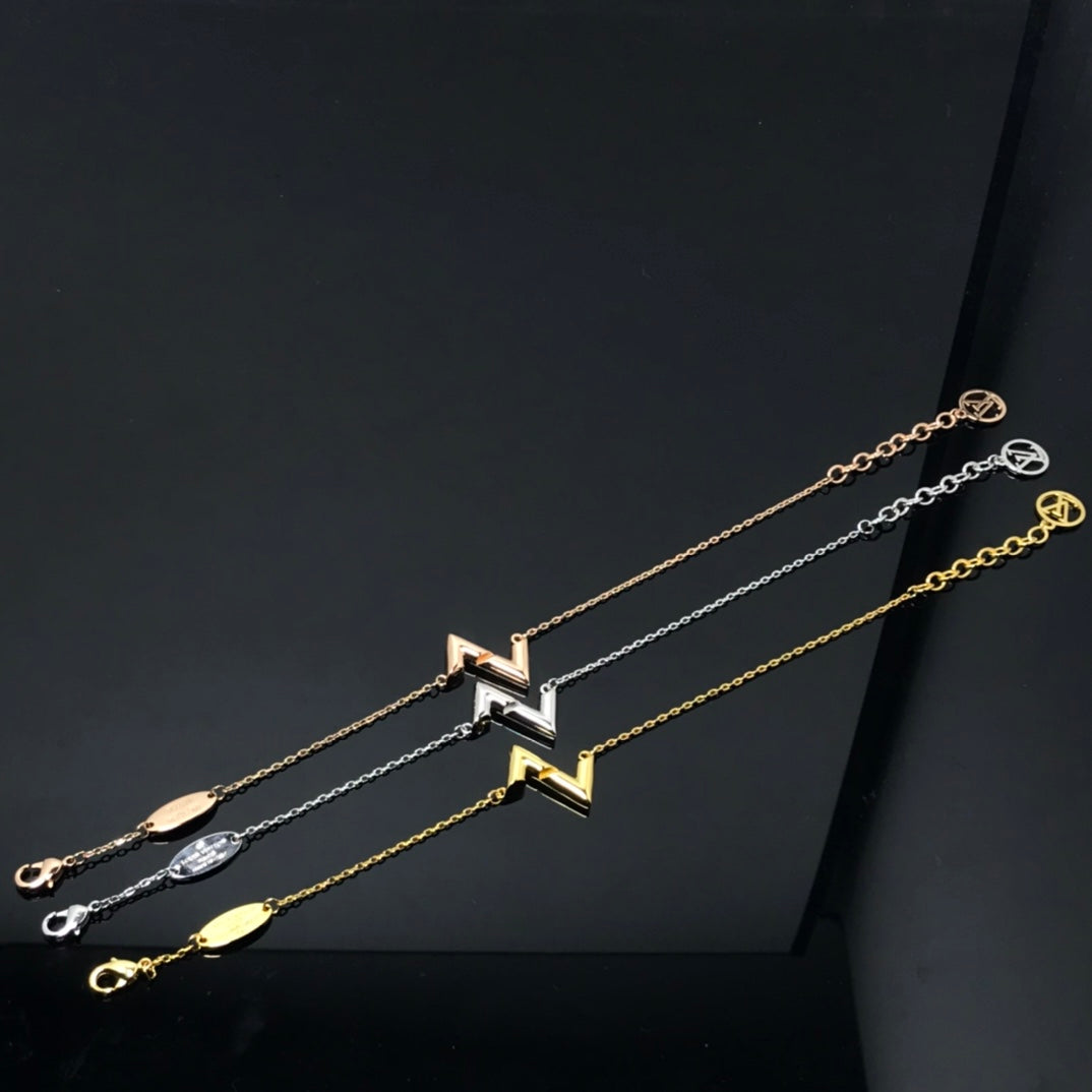 [Clover Jewelery]VOLT LV LOGO BRACELET