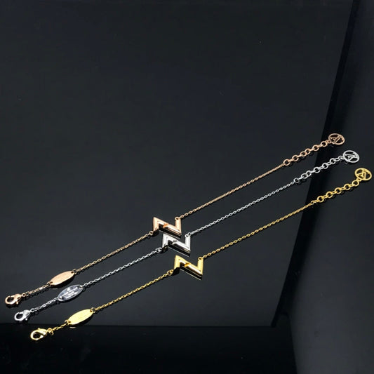 [Clover Jewelery]VOLT LV LOGO BRACELET