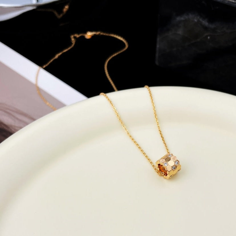 [Clover Jewelery]BEE MINI PEDANT DIAMOND NECKLACE